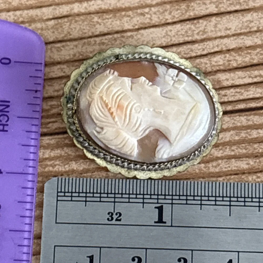Antique 800 Silver Carved Shell Cameo Brooch Pin Pendant Right Facing Two Tone